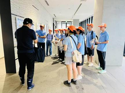 a动漫
访学团参观鹿儿岛鱼类市场